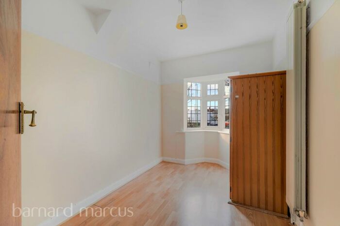 1 Bedroom Flat To Rent In Oakhill Road, Sutton, SM1