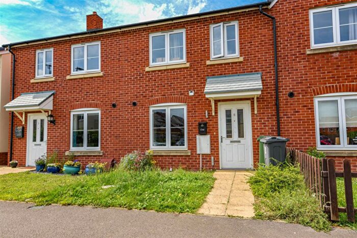 3 Bedroom Terraced House For Sale In Railway Walk, Cam, Dursley, GL11