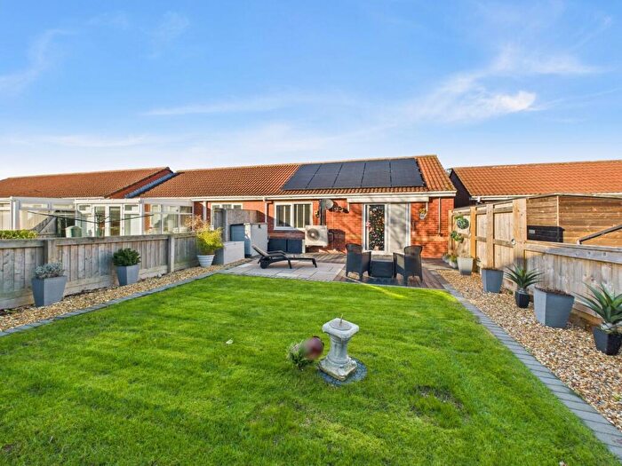 2 Bedroom Semi-Detached Bungalow For Sale In Lansdown Gardens, Worle, Weston-Super-Mare, BS22