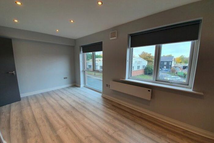 1 Bedroom Flat To Rent In 105 Cuthbert Bank Road, Sheffield S6