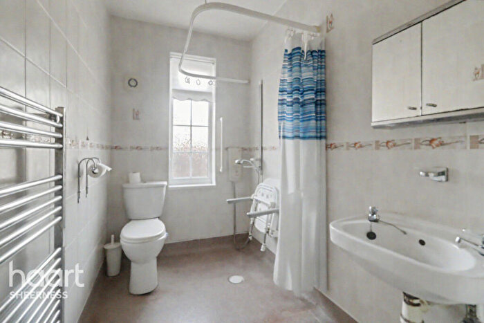 3 Bedroom Bungalow For Sale In Cecil Avenue, Sheerness, ME12