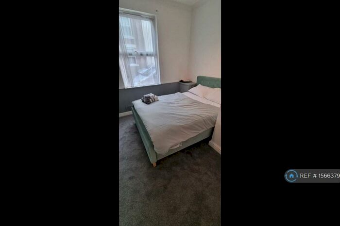 1 Bedroom Flat To Rent In Denbigh Street, Chester, CH1