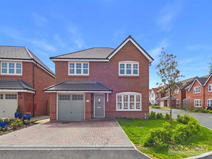 4 Bedroom Detached House For Sale In Llwyn Helyg, Rhosrobin, Wrexham, LL11