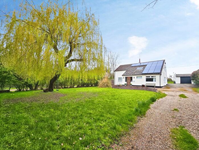 5 Bedroom Detached House For Sale In Dairy Farm Meadow, St. Osyth, Clacton-on-Sea, CO16