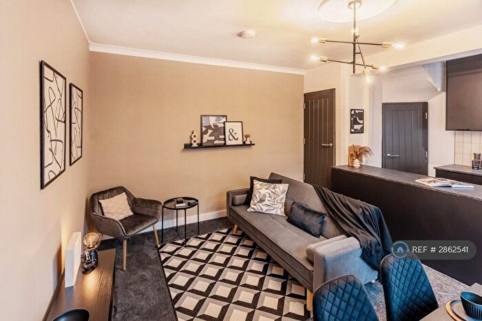 2 Bedroom Terraced House To Rent In Harold Place, Leeds, LS6