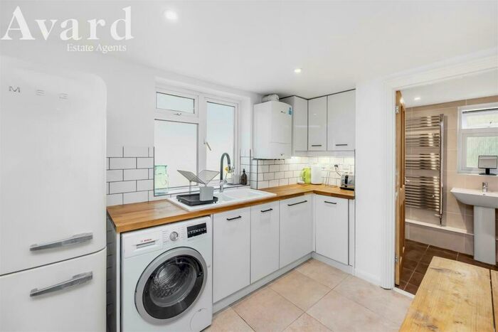 1 Bedroom Flat For Sale In Ditchling Rise, Brighton, BN1
