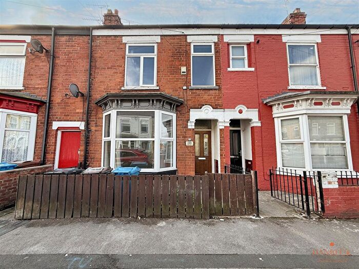 3 Bedroom Terraced House For Sale In Kings Bench Street, Hull, HU3