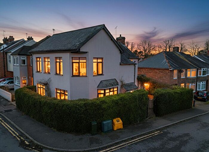 3 Bedroom Detached House For Sale In Victoria Avenue, Saffron Walden, CB11