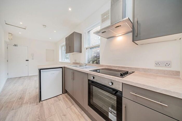 Studio To Rent In North End Road, West Kensington, W14