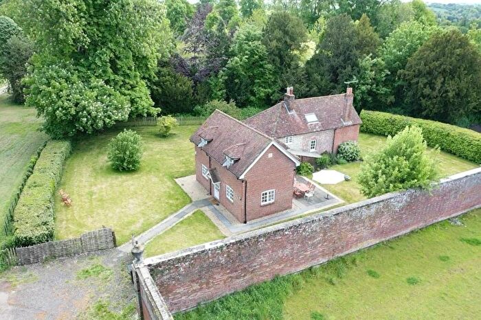 4 Bedroom Detached House To Rent In Colden Lane, Old Alresford, Alresford, Hampshire, SO24