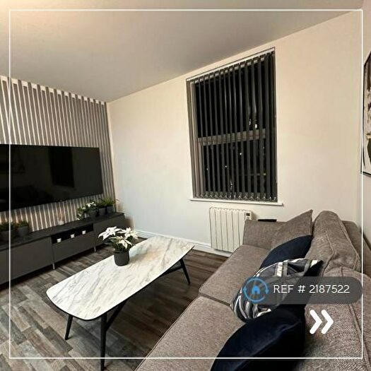 2 Bedroom Flat To Rent In Marsh Vale, Leeds, LS6