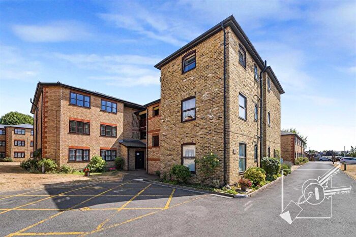 1 Bedroom Retirement Property For Sale In St James Oaks, Trafalgar Road, Gravesend, DA11