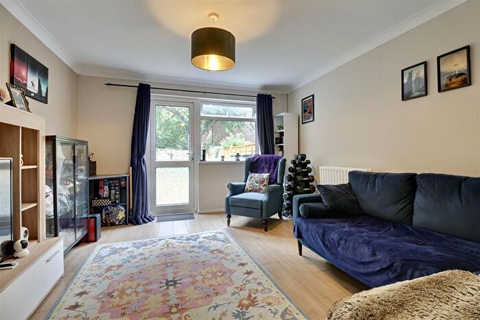 2 Bedroom Terraced House For Sale In Hathaway Gardens, Waterlooville, PO7