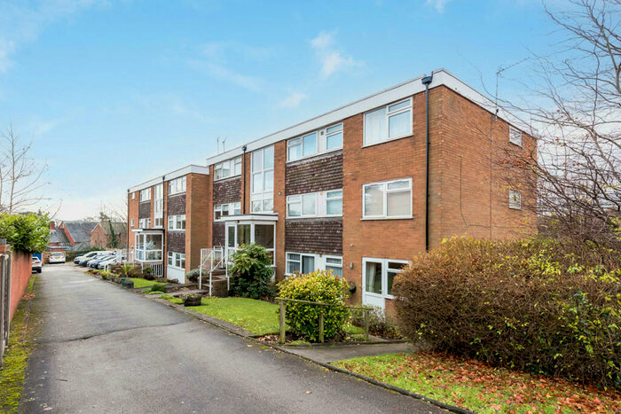 1 Bedroom Apartment To Rent In Kennedy Close, Sutton Coldfield, B72