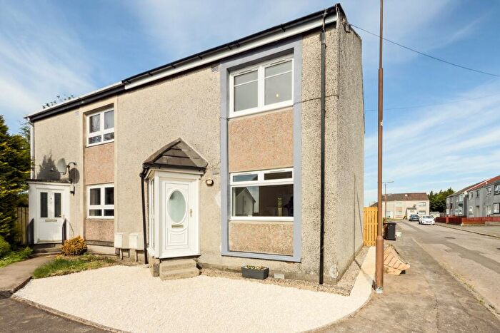 2 Bedroom Semi-Detached House For Sale In South Park, Armadale, Bathgate, West Lothian, EH48