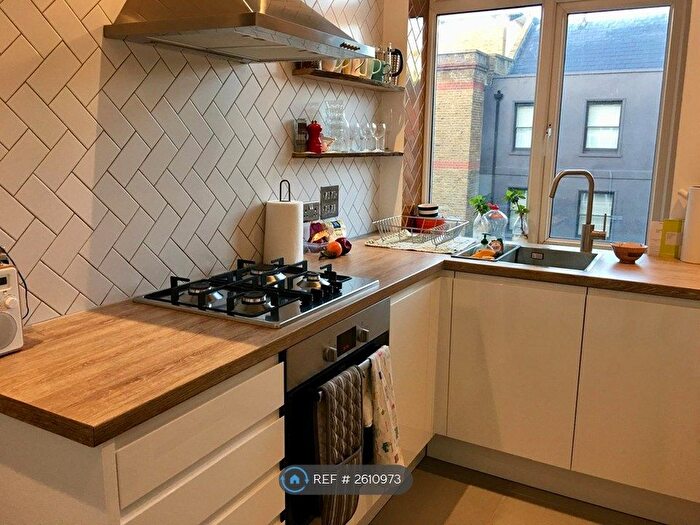 3 Bedroom Flat To Rent In Crosby Row, London, SE1