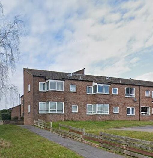 1 Bedroom Flat To Rent In Springhurst House, The Nightingales, Newbury, RG14