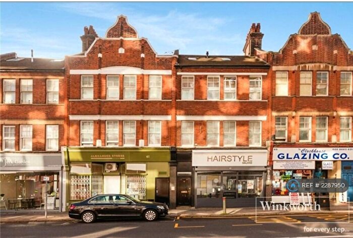 2 Bedroom Flat To Rent In Compton House, Beckenham, BR3