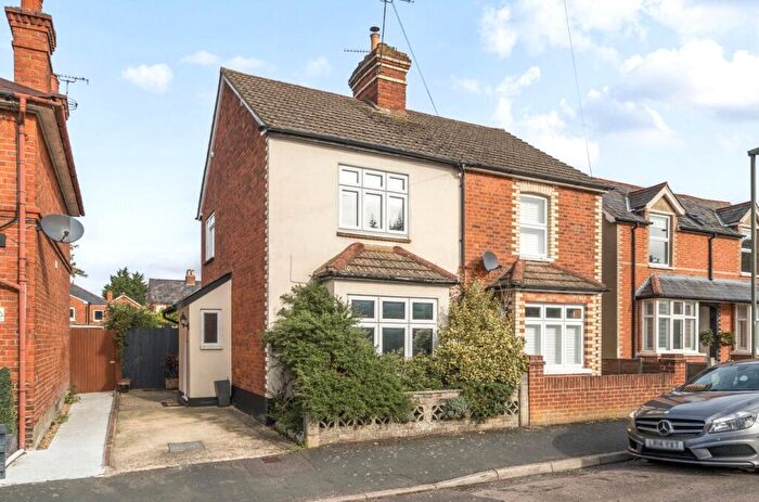 3 Bedroom Semi-Detached House For Sale In Queens Road, Camberley, Surrey, GU15