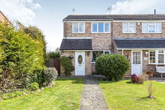3 Bedroom Property To Rent In Stirling Close, Windsor, SL4