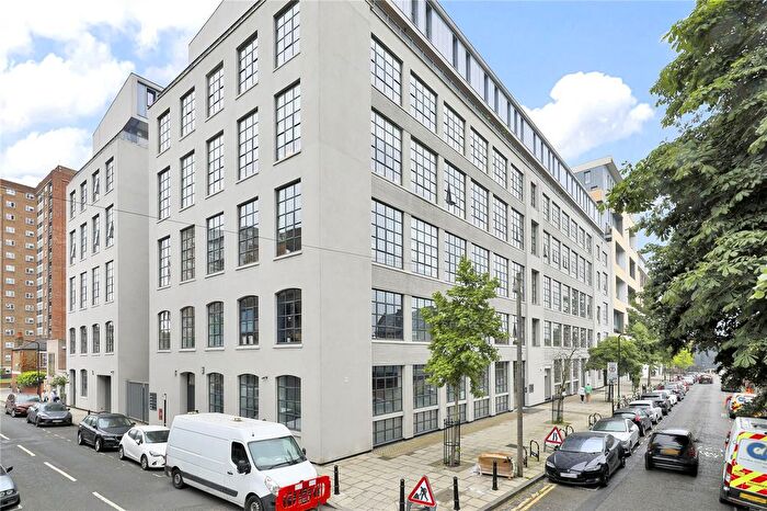 2 Bedroom Flat For Sale In Chatham Place, London, E9