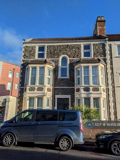 7 Bedroom Semi-Detached House To Rent In Dalrymple Road, Bristol, BS2