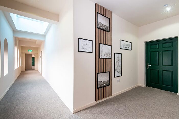 Studio To Rent In Victoria Street, Newark, Nottinghamshire, NG24