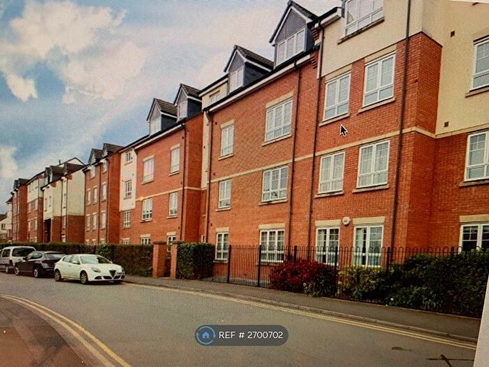 1 Bedroom Flat To Rent In Turberville Place, Warwick, CV34