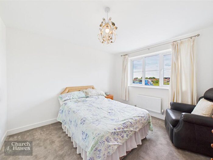 2 Bedroom Bungalow For Sale In Defiant Drive, Maldon, CM9