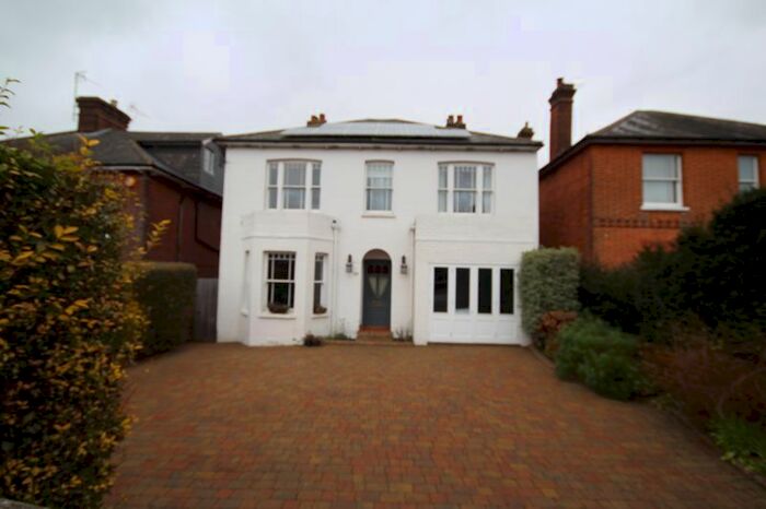 4 Bedroom Detached House To Rent In Pembury Road, Tonbridge TN9