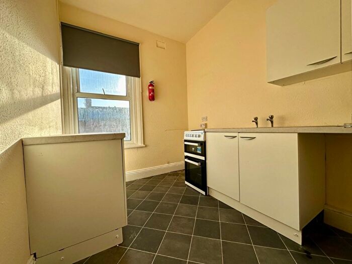 1 Bedroom Flat To Rent In Clifford Road, Blackpool, FY1