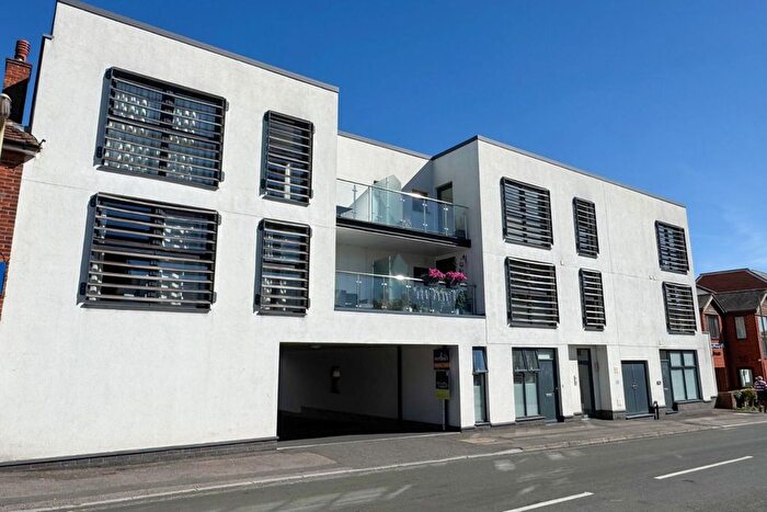 2 Bedroom Flat For Sale In Orchard Place, Church Road, Fleet, GU51
