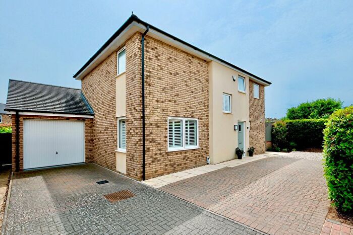 4 Bedroom Detached House For Sale In Gardeners Lane, Hartford, Huntingdon, PE29