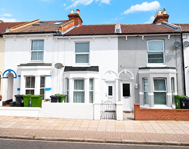 3 Bedroom Terraced House For Sale In Henderson Road, Southsea, City Of Portsmouth, PO4