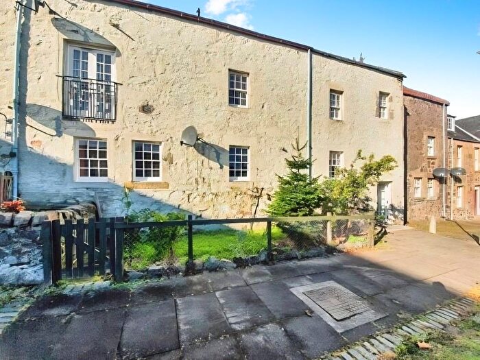 2 Bedroom Flat For Sale In High Street, Newburgh, Cupar, KY14