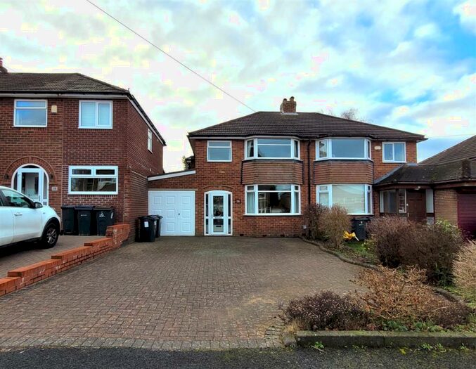 3 Bedroom Terraced House To Rent In Randle Drive, Four Oaks, Sutton Coldfield, B75