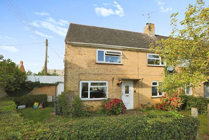 3 Bedroom Semi-Detached House For Sale In Timms Green, Willersey, Broadway, Gloucestershire, WR12