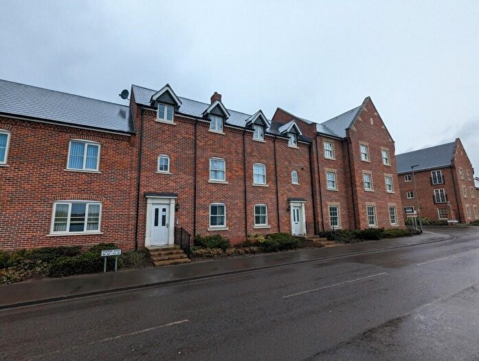 2 Bedroom Flat To Rent In Bibbys Way, Framlingham, IP13