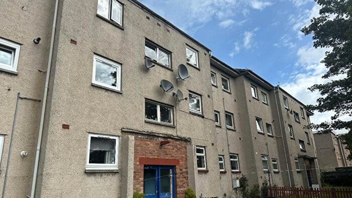 2 Bedroom Flat To Rent In Forrester Park Drive, Corstorphine, Edinburgh, EH12