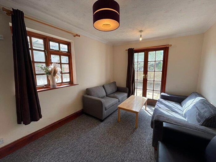 5 Bedroom Terraced House To Rent In Brading Road, Brighton, BN2