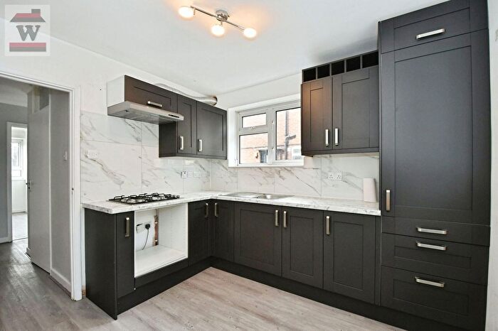 2 Bedroom Maisonette To Rent In Gresham Road, Osterley, TW3