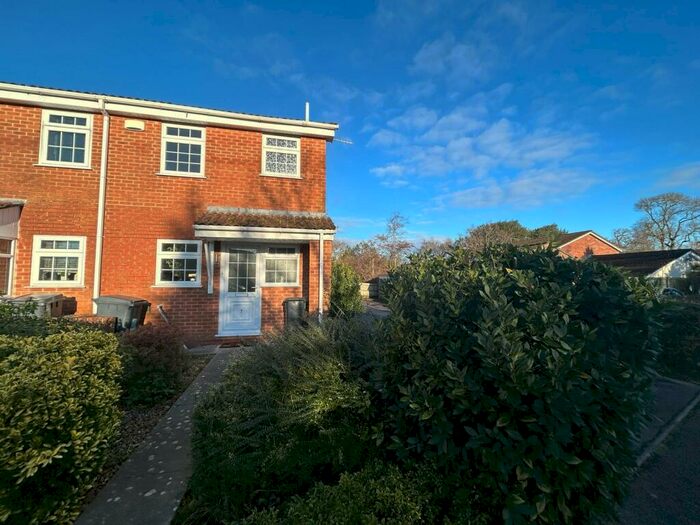 2 Bedroom End Of Terrace House To Rent In Garsdale Close, Bournemouth, BH11