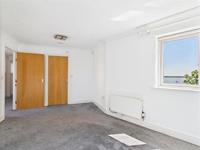 4 Bedroom House To Rent In Rivermead, St. Marys Island, ME4