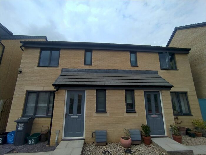 3 Bedroom Property To Rent In Blackberry Road, Frome, BA11