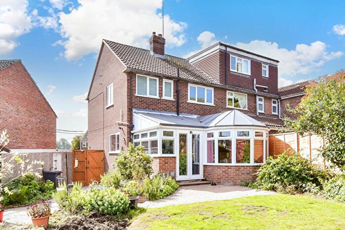 3 Bedroom Semi-Detached House For Sale In Darent Mead, Sutton At Hone, Dartford, Kent, DA4