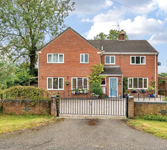 6 Bedroom Detached House For Sale In Halmore, Berkeley, GL13