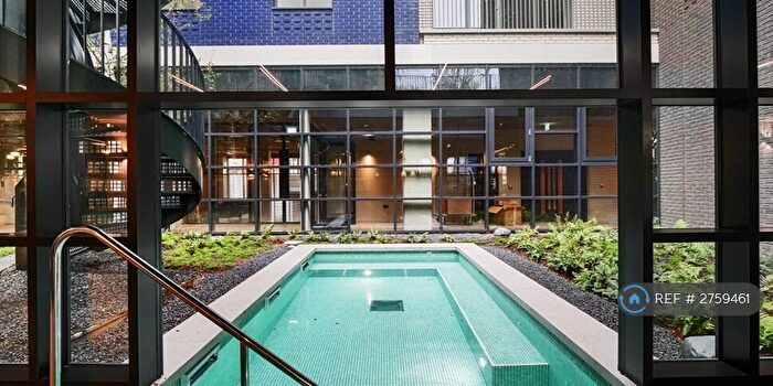 1 Bedroom Flat To Rent In Goodluck Hope Walk, London, E14