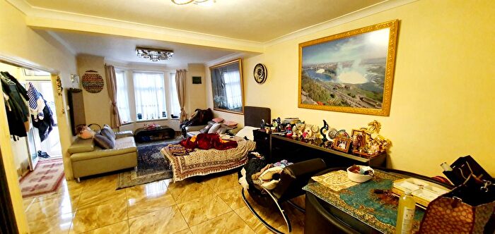 4 Bedroom Terraced House To Rent In West End Road, Southall, UB1