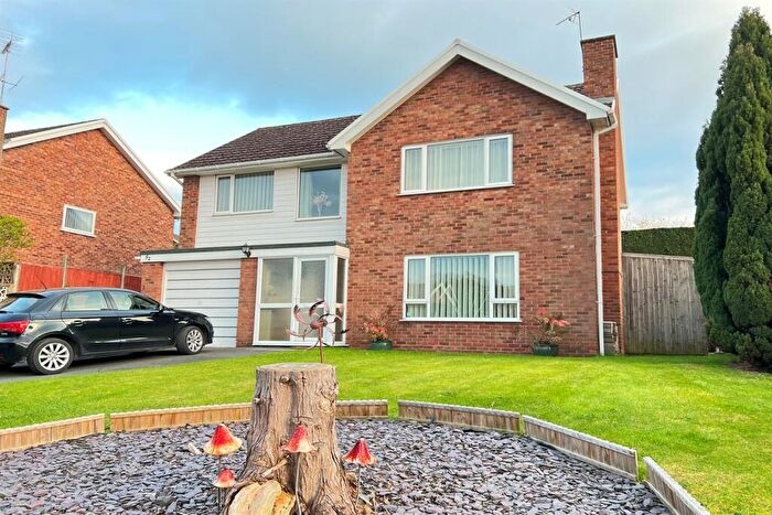 4 Bedroom Detached House For Sale In Loder Drive, Aylestone Hill, Hereford, HR1