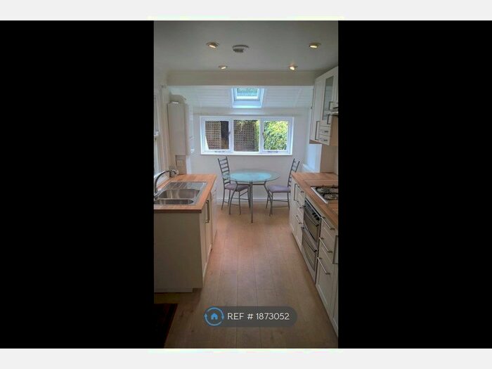 2 Bedroom Terraced House To Rent In Argyle St, Cambridge, CB1